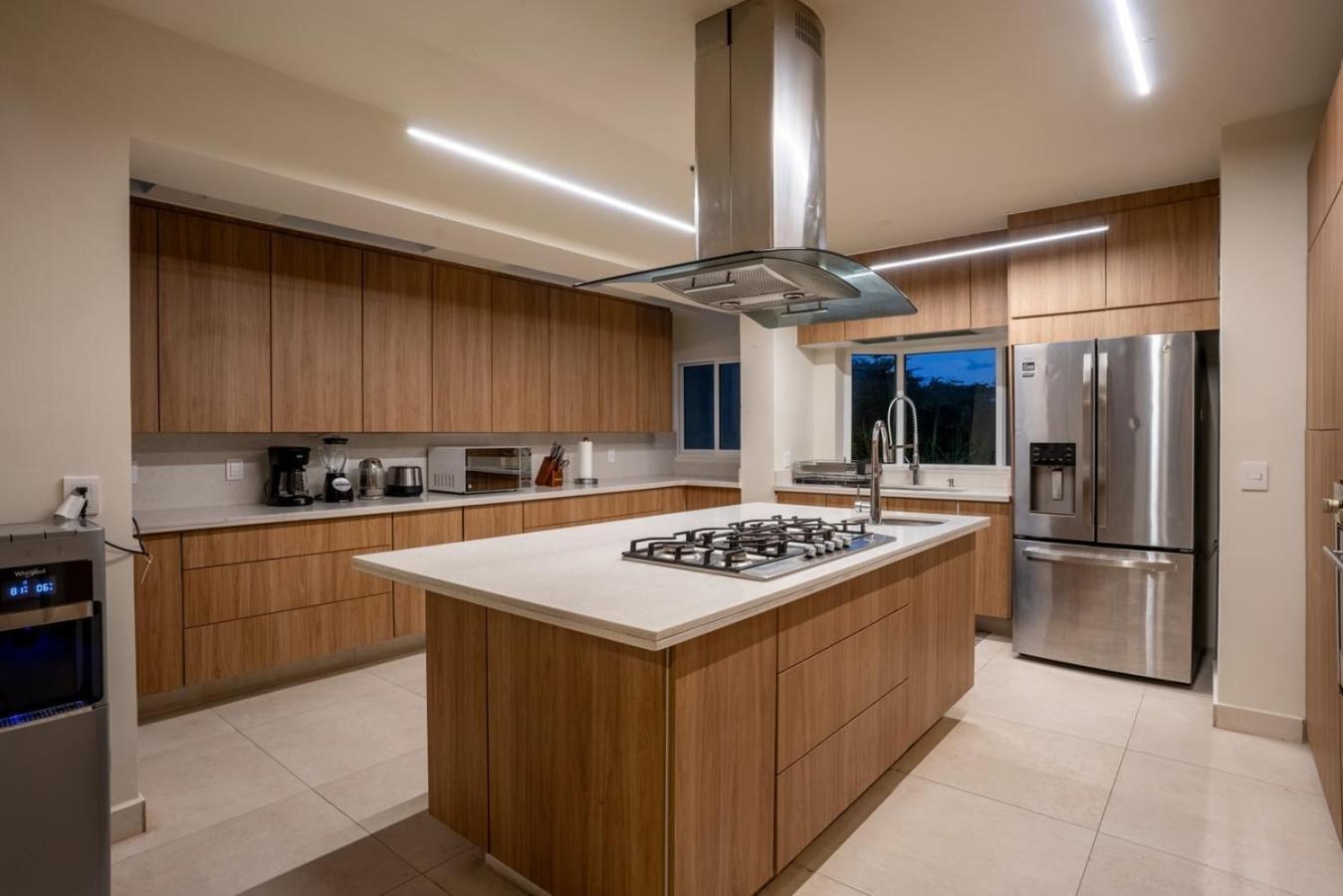 Flamingos Villa Cancun
