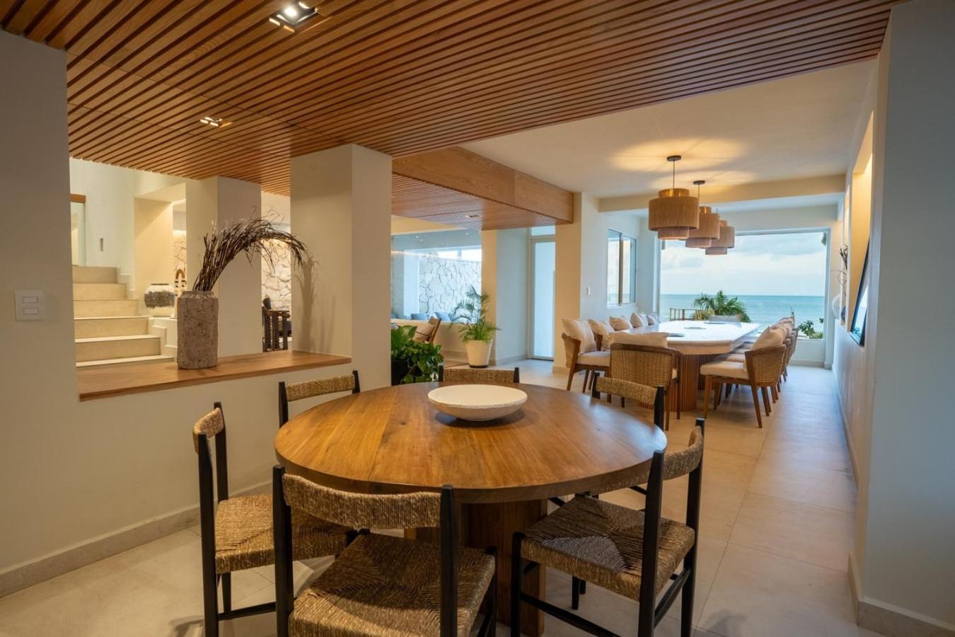 Flamingos Villa